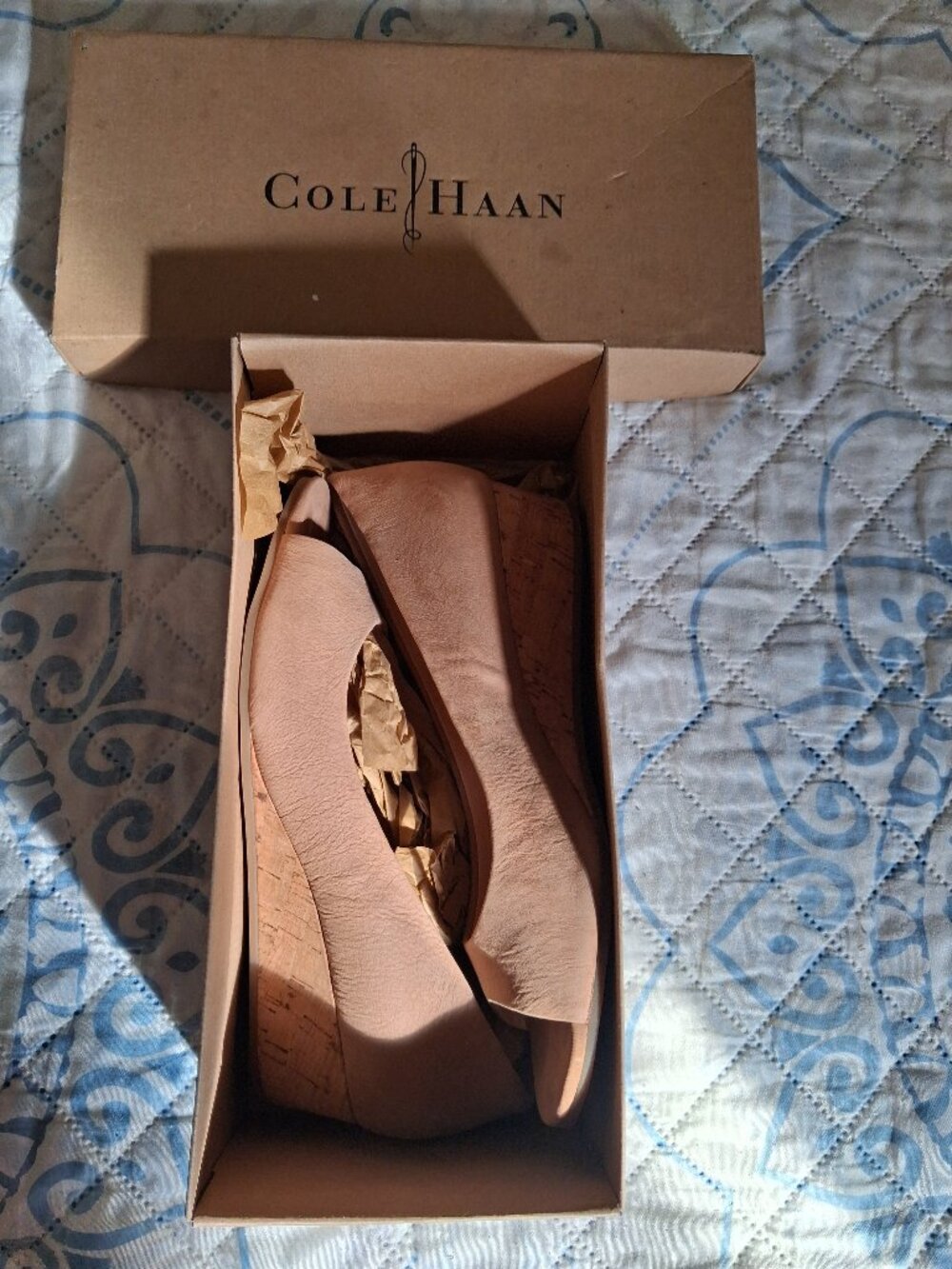 Like new in box - Picture 1 of 4